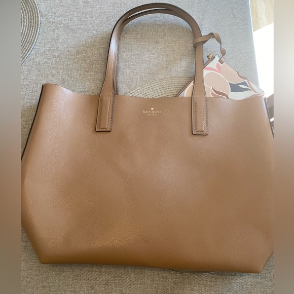 NWT - Kate Spade Leather Reversible Tote - Picture 6 of 6